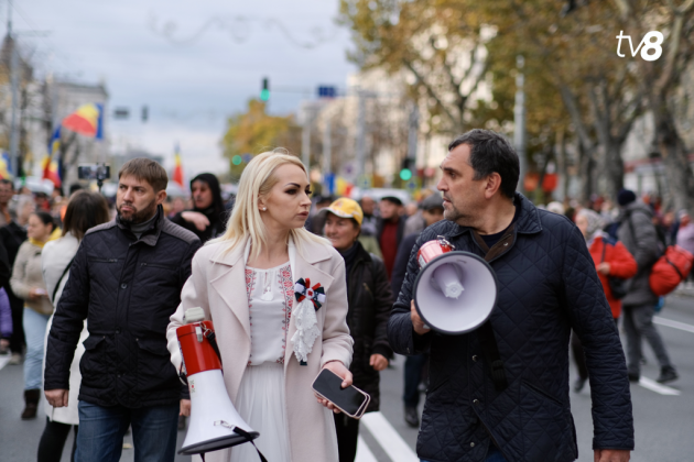 tauber protest1