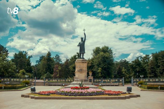 monument Ștefan cel Mare (2)
