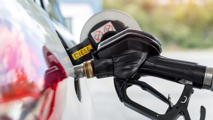 carburanți 4