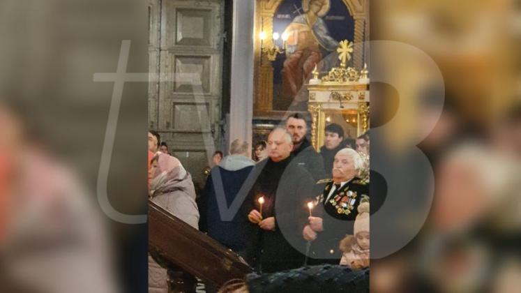 Dodon la biserica