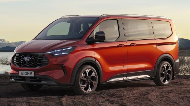 New 2023 Ford Tourneo Custom Active_6