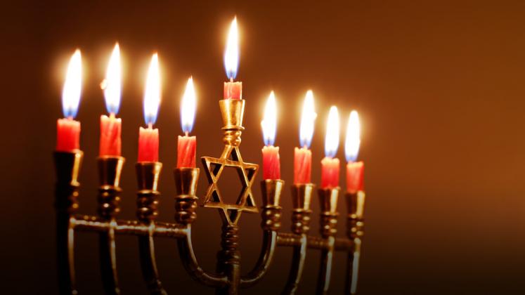 hanukkah-gettyimages-157389389