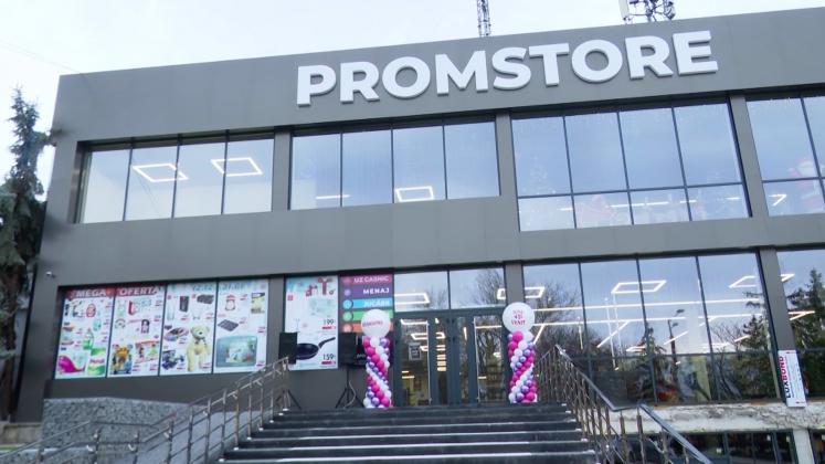 n318963v4_COMERCIAL PROMSTORE ru.mxf.00_01_21_07.Still001