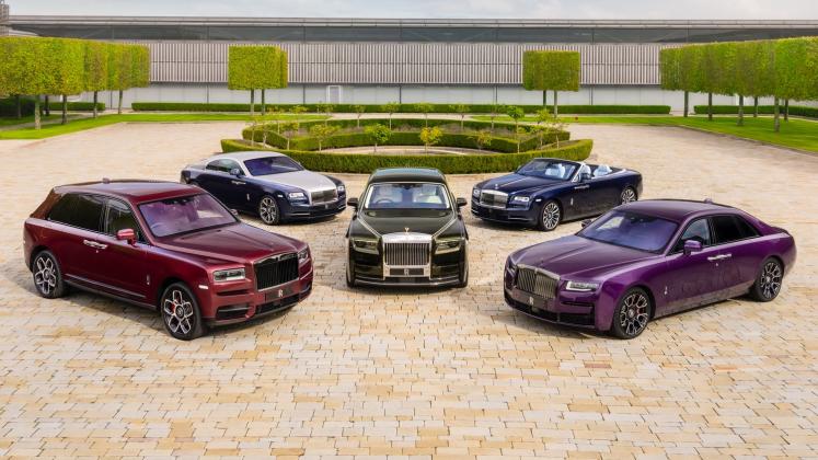 rolls-royce range 2022