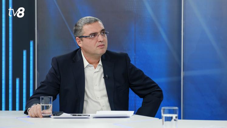 Renato Usatîi 51