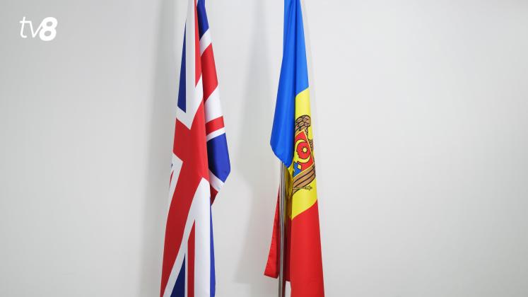 Flag Marea Britanie Moldova