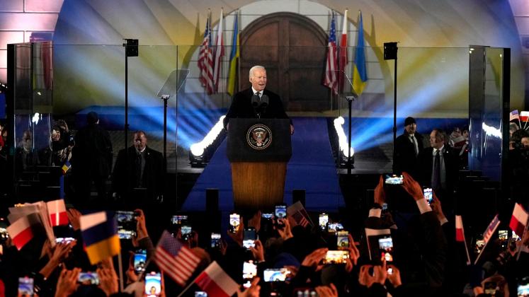 230221114548-04-biden-poland-speech-0221
