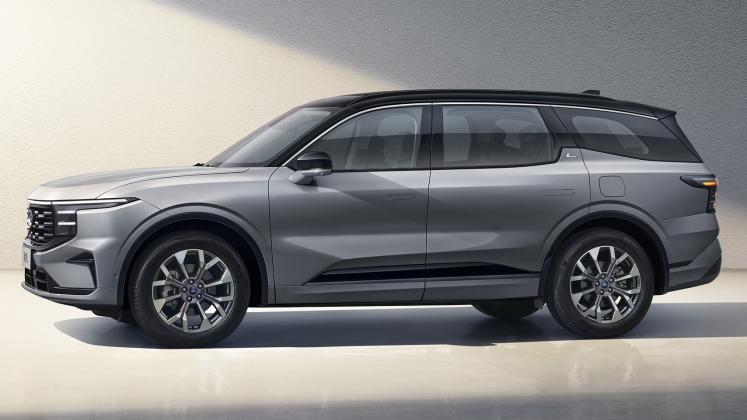 New 2023 Ford Edge L cn spec_1