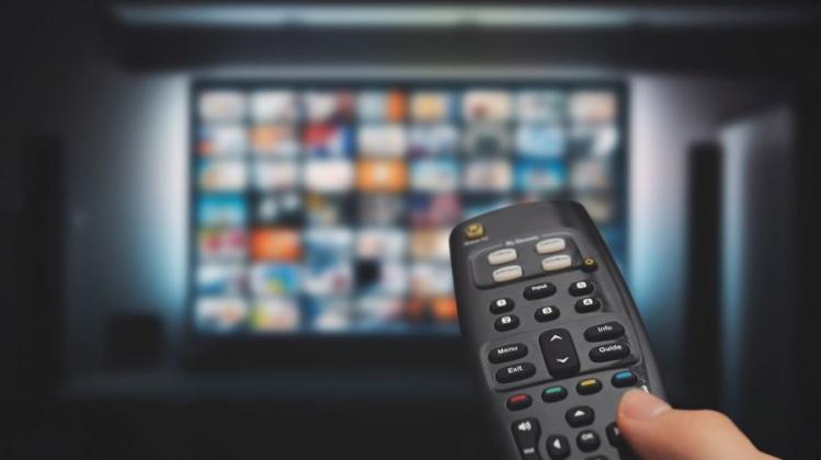 pult_tv-q2i17as9a7ekcgomjgwjphuy9fc1fp00sg12klzy62