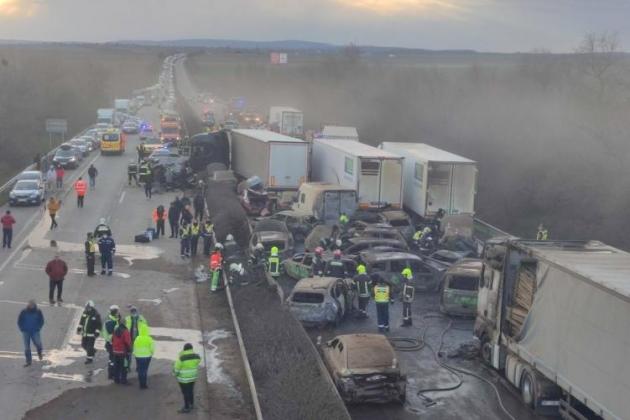 image-2023-03-11-26135078-41-accident-m1-ungaria