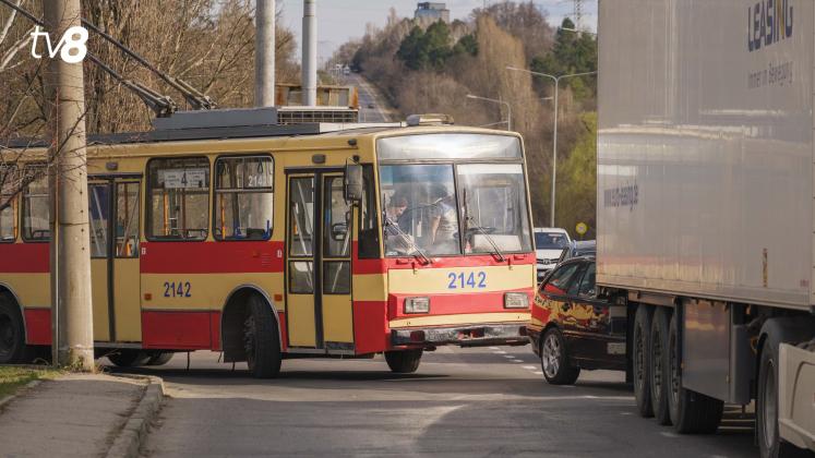 Transport public troleibuz 3