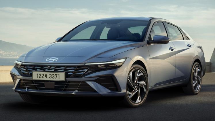New 2023 Hyundai Avante Elantra facelift_33