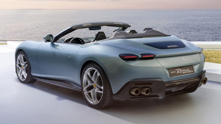 New 2023 Ferrari Roma Spider_13
