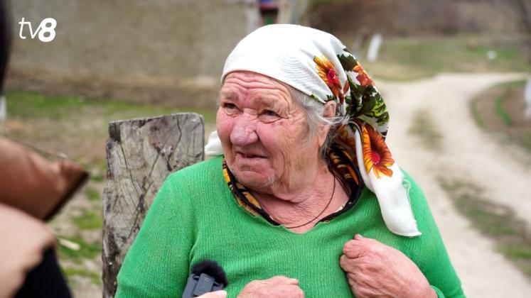 Bătrâni pensii