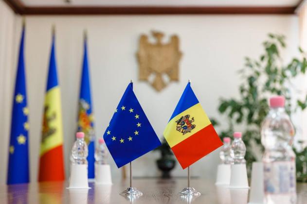 drapel UE Moldova