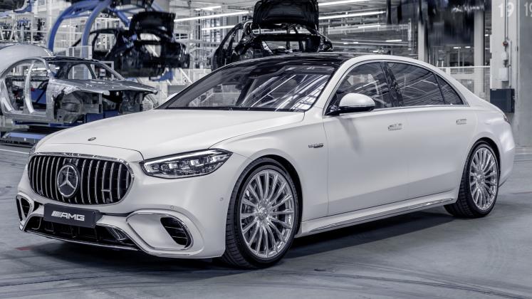 New-2023-Mercedes-AMG-S-63_2