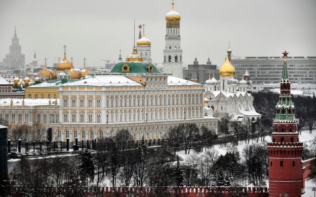kremlin-moscova-640x400