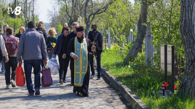 cimitir paștele blajinilor