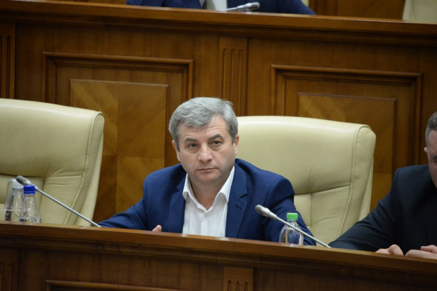 Corneliu Furculiță