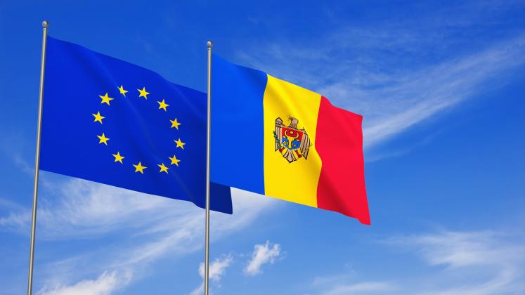 Moldova Europa Flag