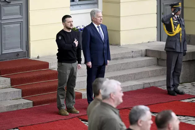 03ukraine-briefing-Zelensky-Finland-2-hlbk-jumbo