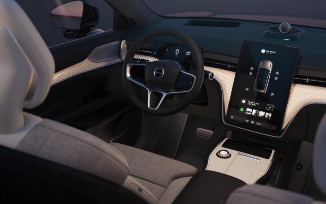 volvo-ex90-interior