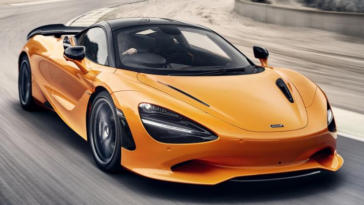 New 2023 McLaren 750S_47
