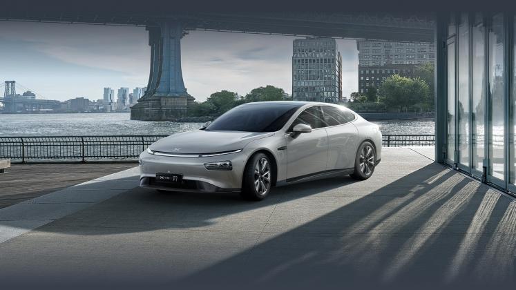 Xpeng-Motors-P7-electric-liftback_14