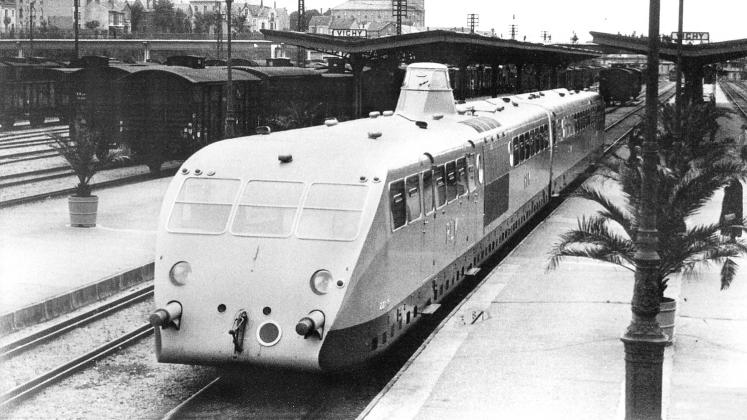 Bugatti-Autorail-Type-41-Royale_3-1