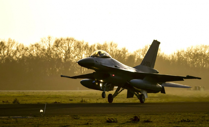 F-16