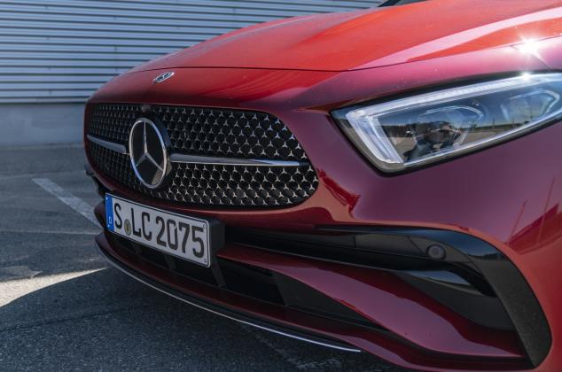 Mercedes-Benz-CLS_0
