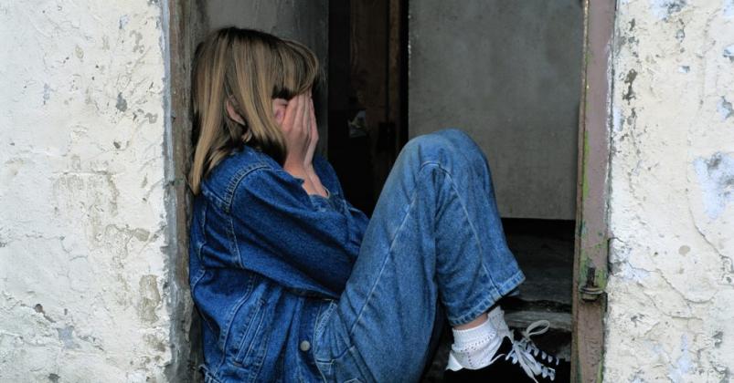 girl-jeans-kid-236215_copy-1024x536