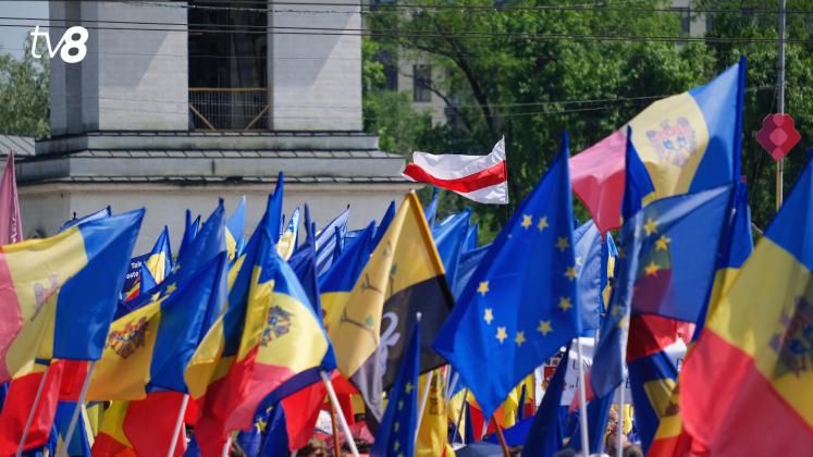 Adunarea Națională Moldova Europeană UE Moldova drapel