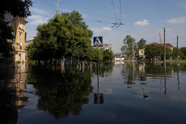 image-2023-06-7-26316787-41-inundatii-orasul-herson-dupa-distrugerea-barajului-nova-khakovka