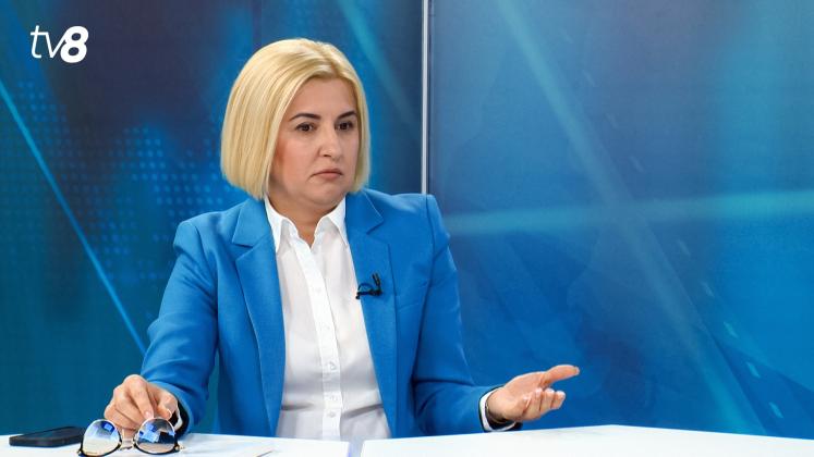 Irina Vlah 7