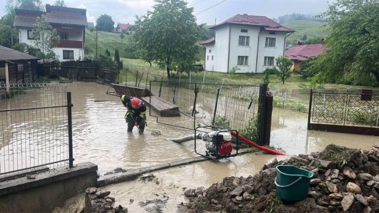inundatii românia 25 06