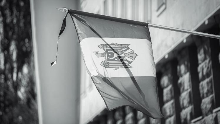 Drapel alb-negru berna doliu