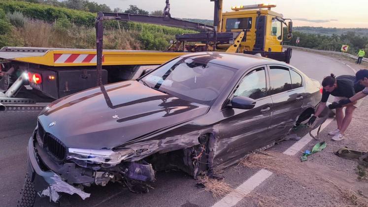 BMW furat si botit