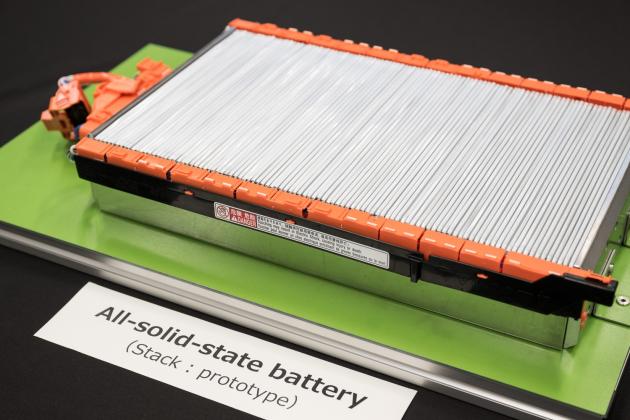 baterie-solid-state-prototip-toyota