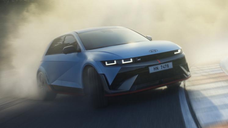 New-2023-Hyundai-IONIQ-5-N_33