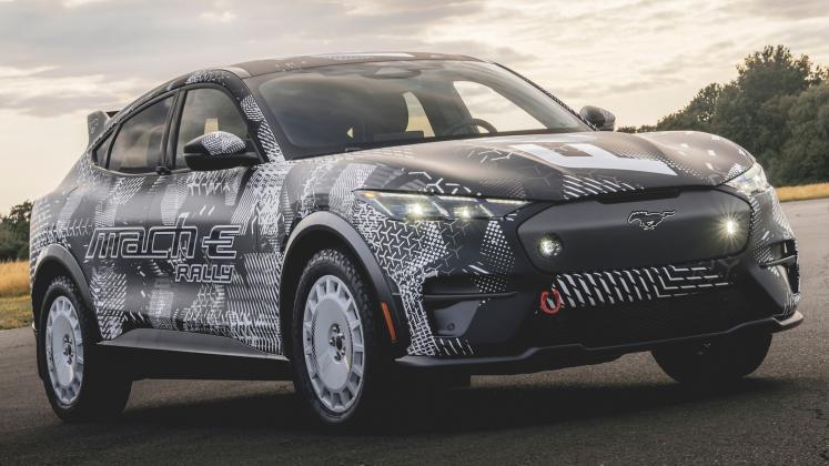 New-2023-Ford-Mustang-Mach-E-Rally-camo_6