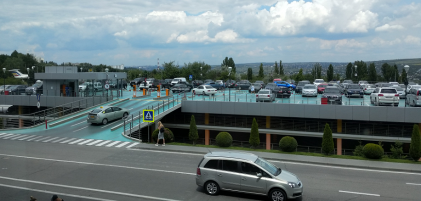 parcare aeroport