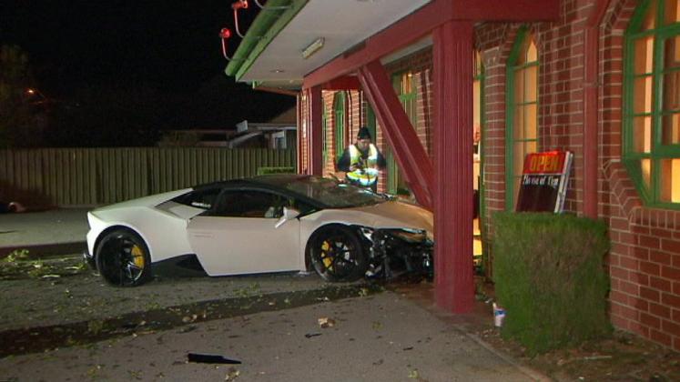 accident-lamborghini