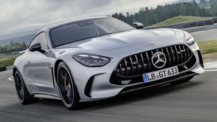 All-new-2024-Mercedes-AMG-GT_54