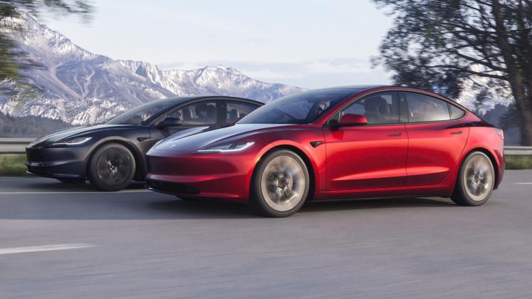 New-2023-Tesla-Model-3-facelift_48