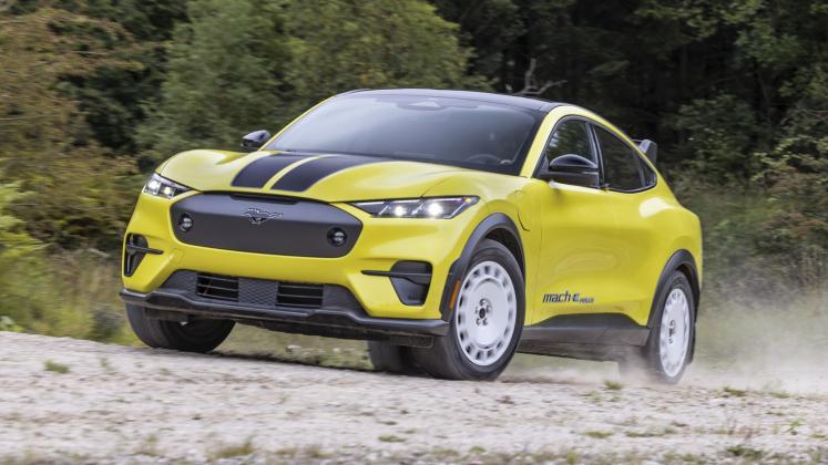 New-2024-Ford-Mustang-Mach-E-Rally_25