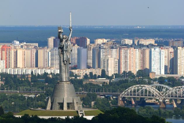 kiev statuia