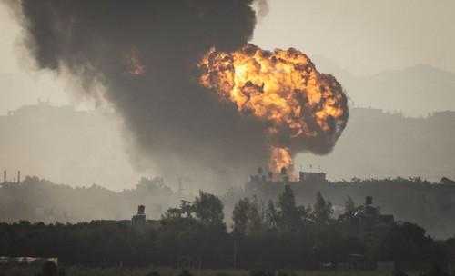 image-2023-11-15-26684922-41-explozie-urma-unui-atac-aerian-partea-nord-fasiei-gaza-vazuta-din-sderot-sudul-israelului