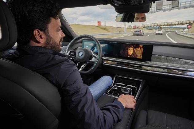 BMW-Personal-Pilot-L3_3