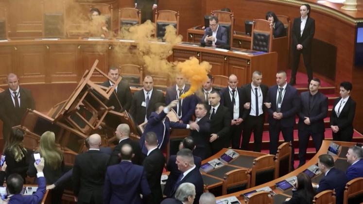 n535948v3_TEASER ALBANIA PARLAMENT.mxf.00_00_19_06.Still001